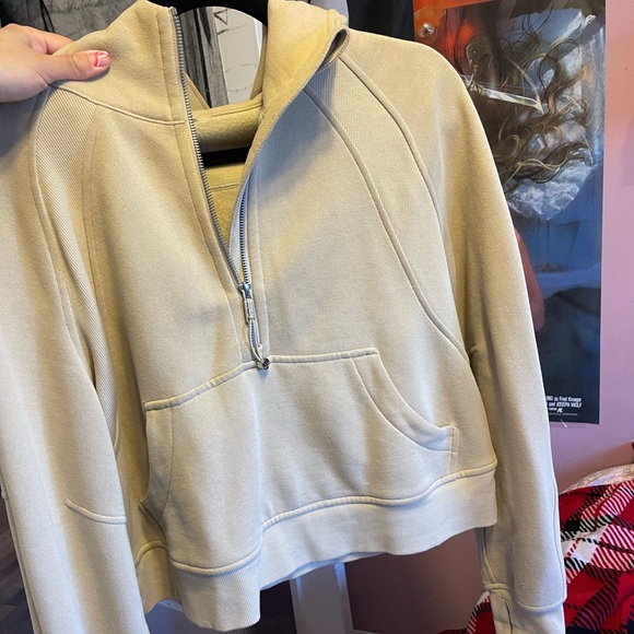 lululemon athletica Jackets & Blazers - Lululemon hoodie